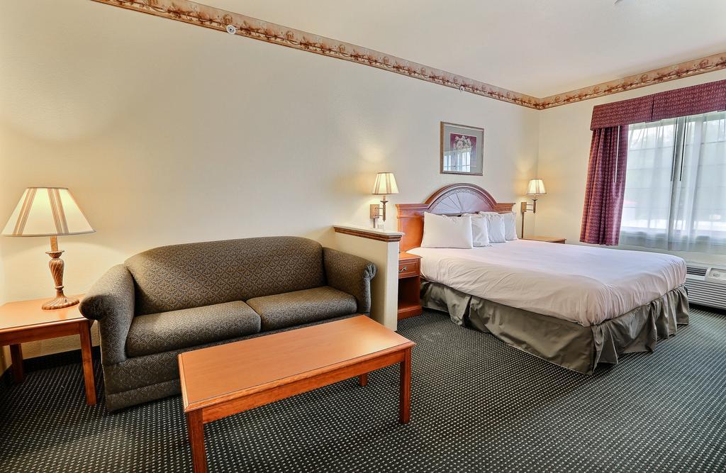 Quality Inn & Suites - Glen Rose Quarto foto